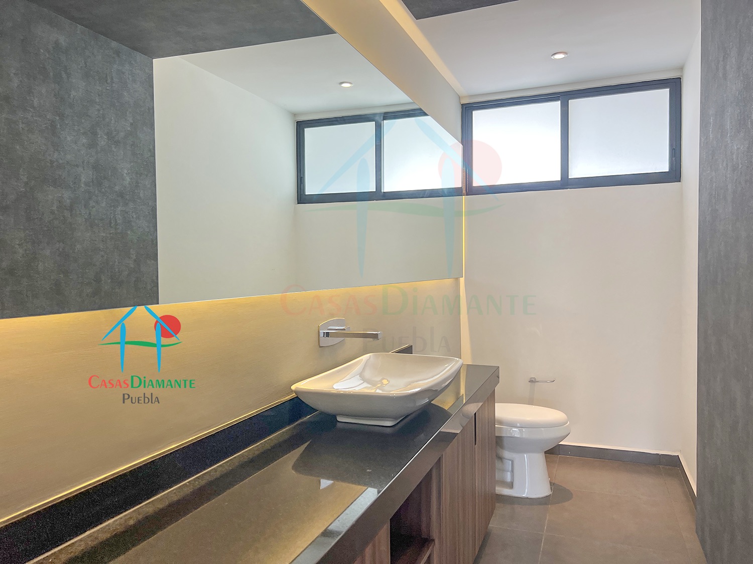 Parque Gran Reserva Casa Primavera - Baño de visitas 1